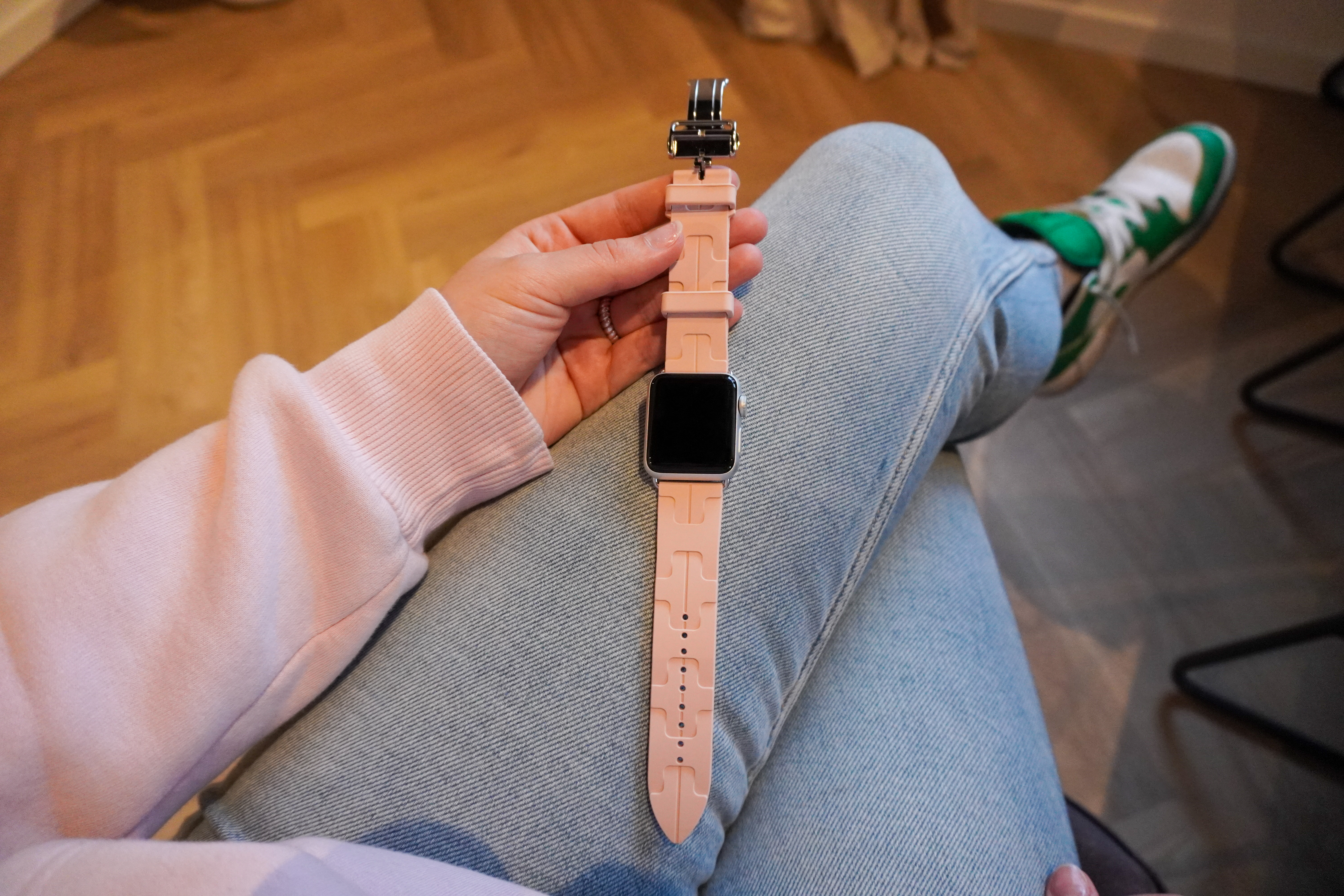 Apple Watch Hermès correa simple tour kilim - arena rosa
