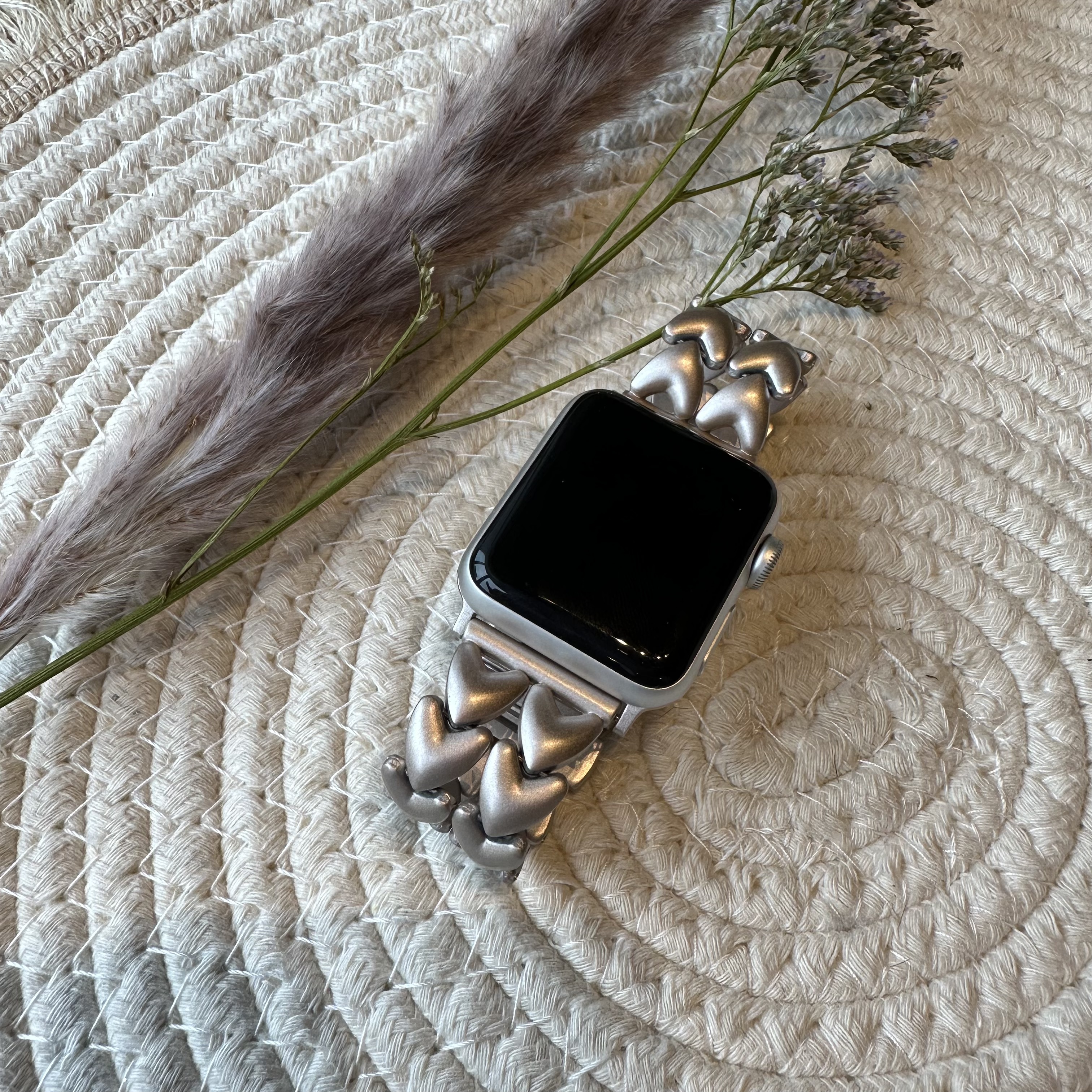 Correa de eslabones de acero con forma de corazón para Apple Watch - blanco estrella