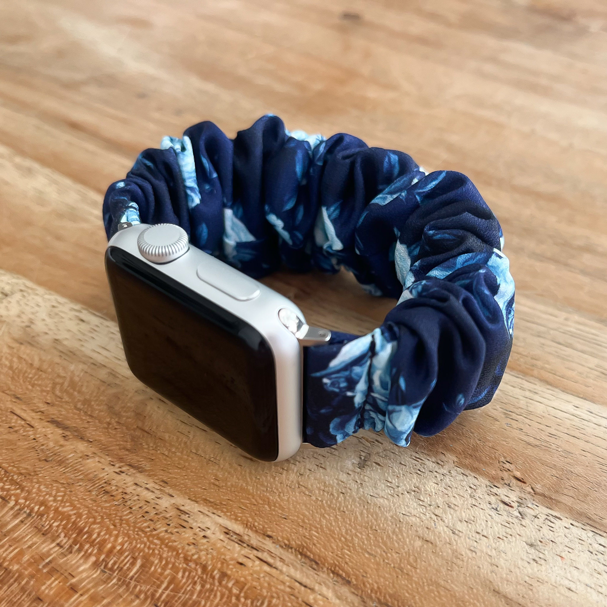 Correa elástica de nailon para el Apple Watch - rosas azul oscuro