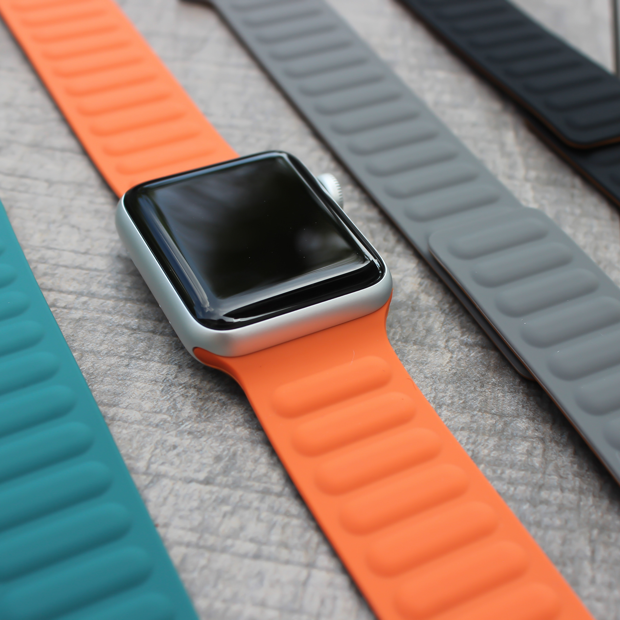 Correa deportiva individual acanalada para el Apple Watch - puesta de sol