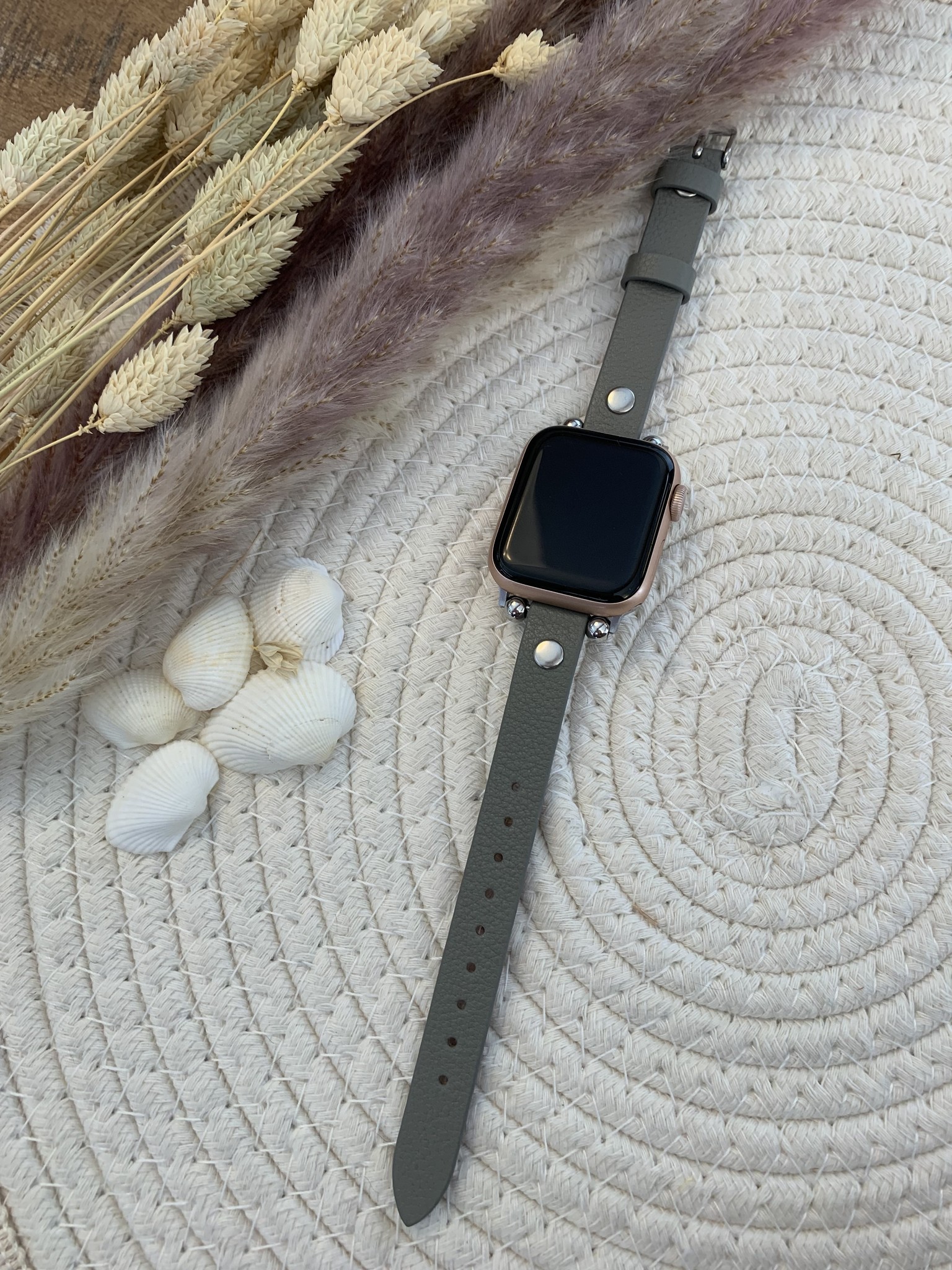 Correa inteligente de piel para el Apple Watch - gris