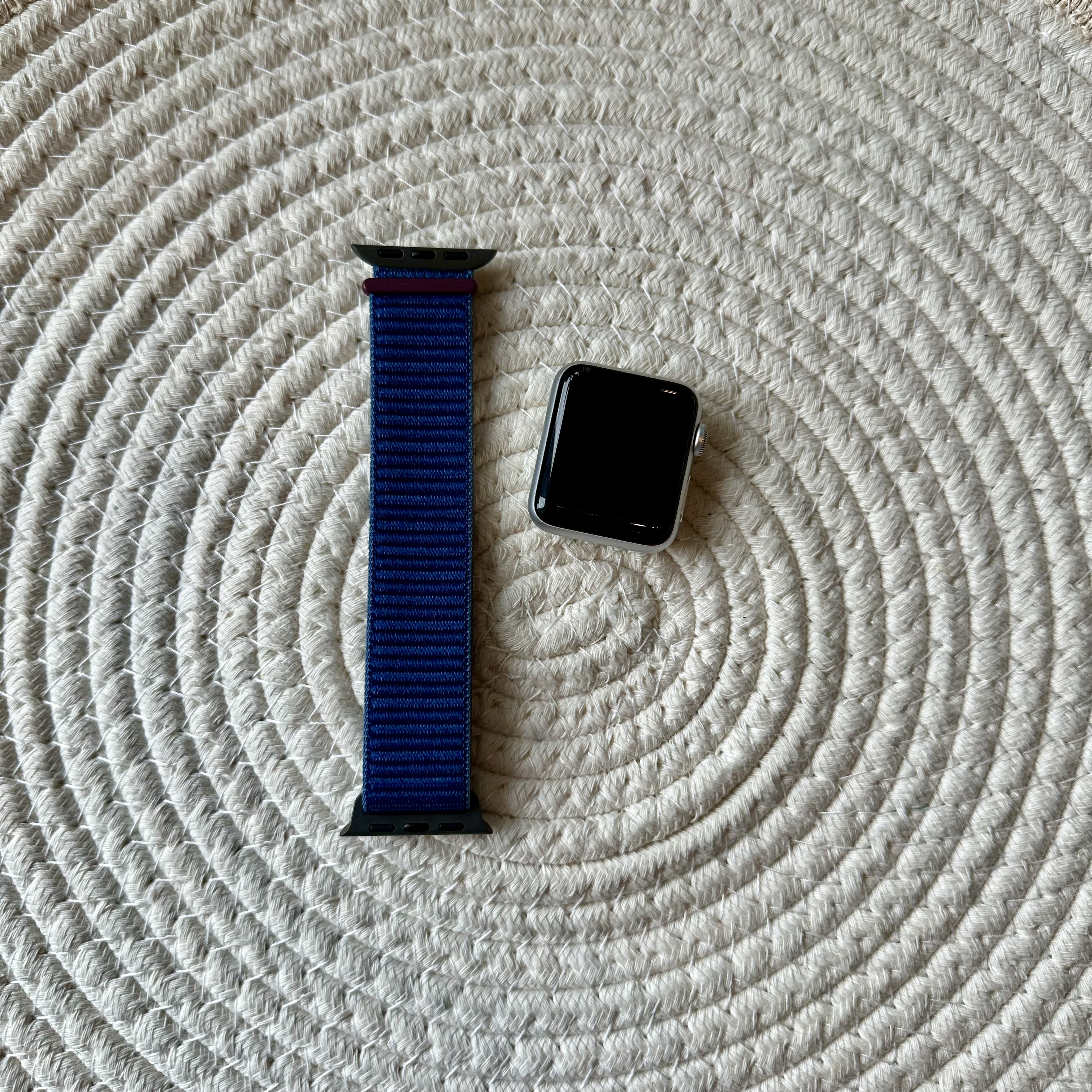 Correa loop deportiva de nailon para el Apple Watch - azul océano