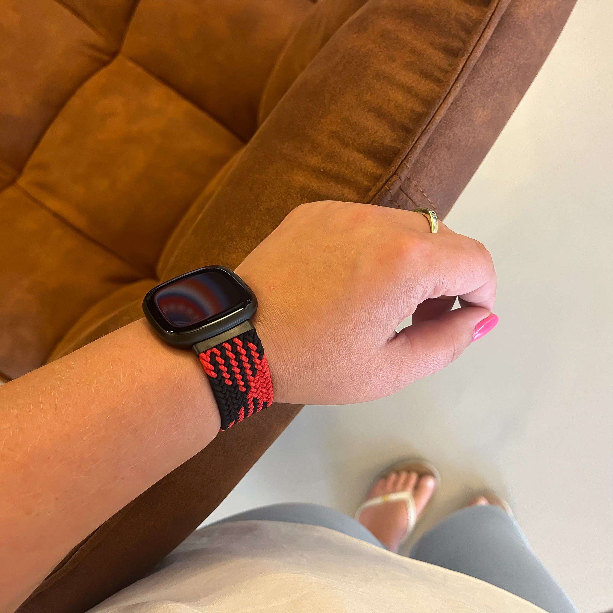 Correa solo loop trenzada de nailon para el Fitbit Versa 3 / Sense - rojo negro
